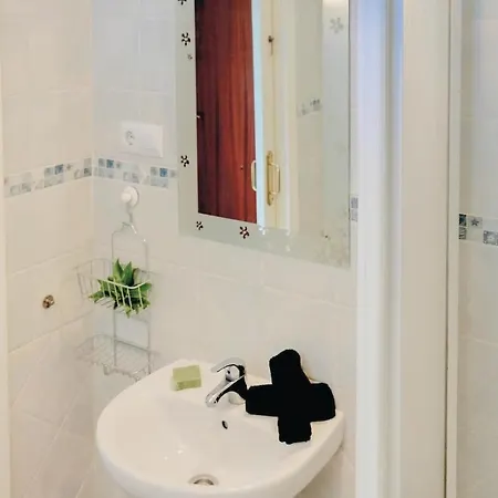 Stunning In דירה *